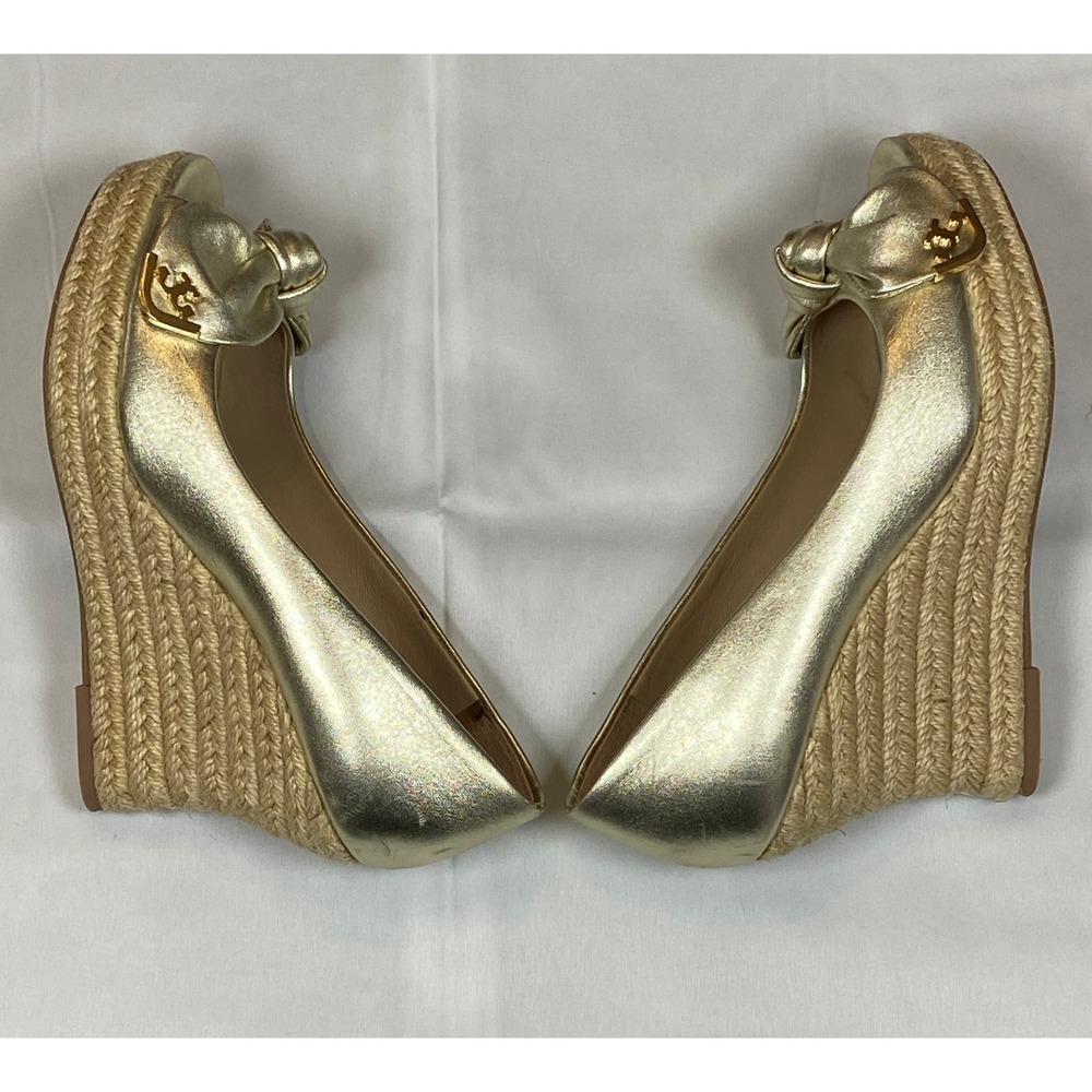 Tory Burch Gold Metallic Bow Peep Toe Wedge Espadrille Heels Women's 5 - Picture 7 of 11
